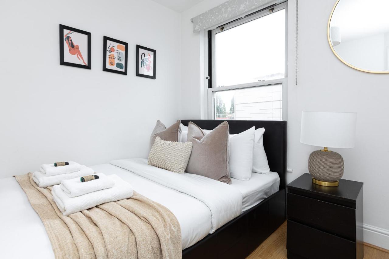 Fantastic 2br Flat, 3 Min Shoreditch High Street Londra